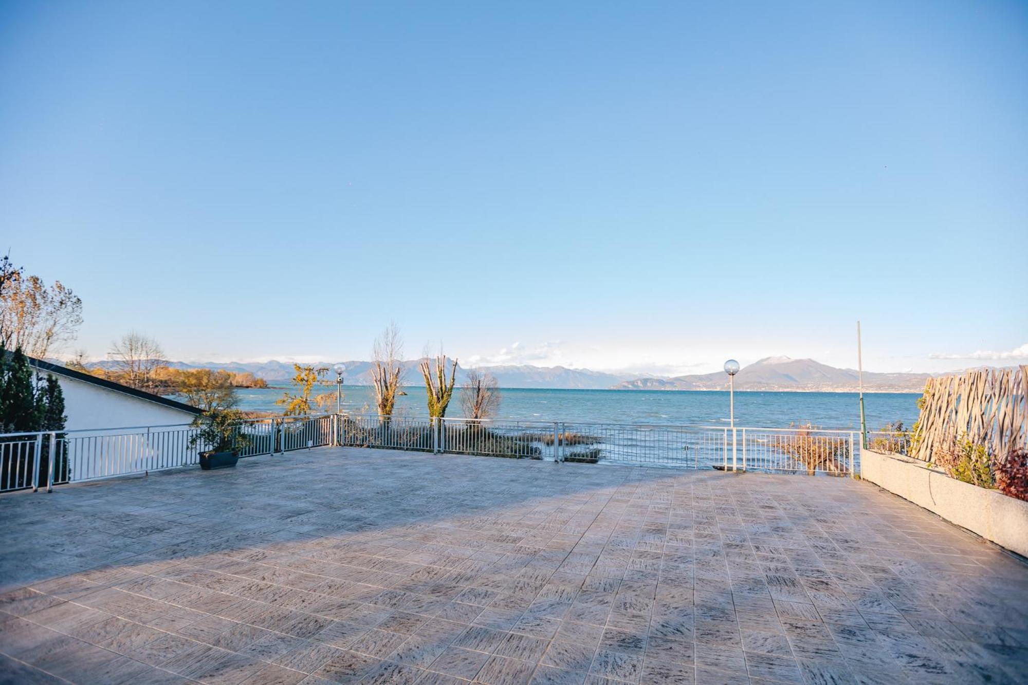 Sg Family - Lakeside Appartamento Peschiera del Garda